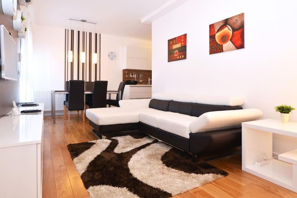 Apartment Trnje Zagreb Buitenkant foto