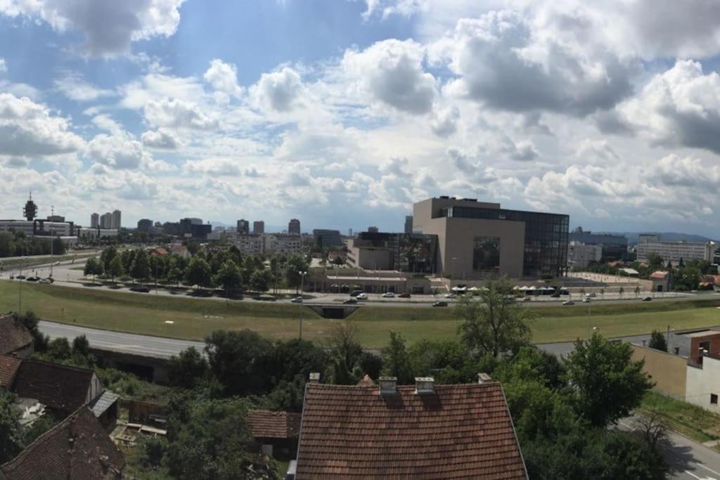 Apartment Trnje Zagreb Buitenkant foto